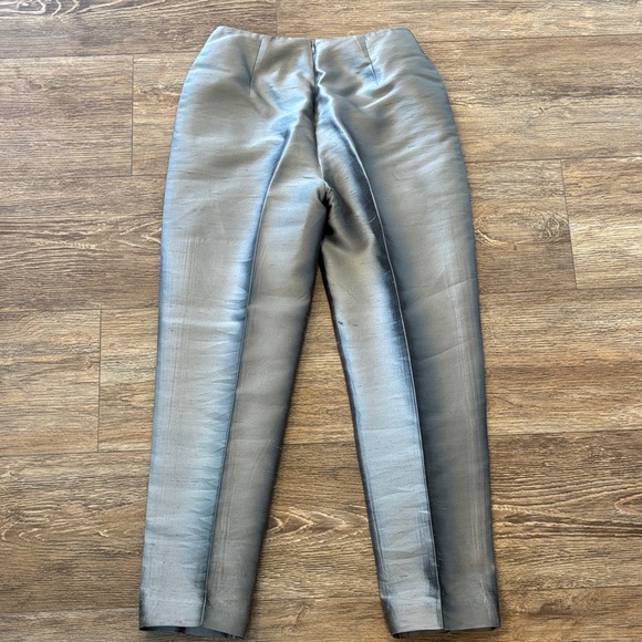 Oscar de la Renta 100% Silk Silver High-Waisted Pleated Taper Pants Size 4 VTG - Picture 11 of 14